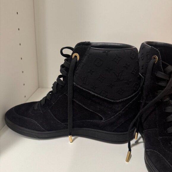 Louis Vuitton Monogram Louis Vuitton Wedge Sneakers   – Black Suede - Picture 8 of 11